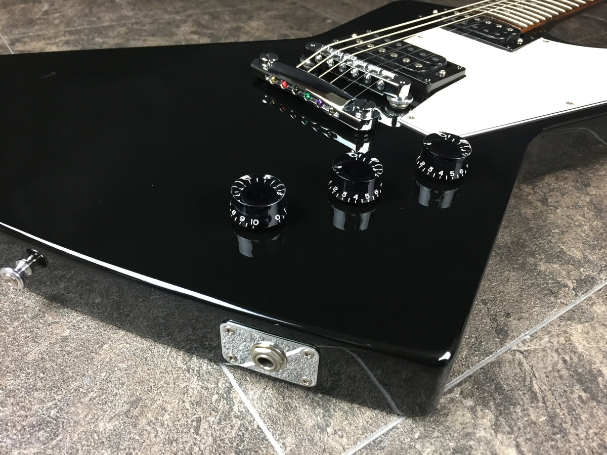 1998 Gibson USA Explorer '76 Reissue – Malvern Hills Guitars